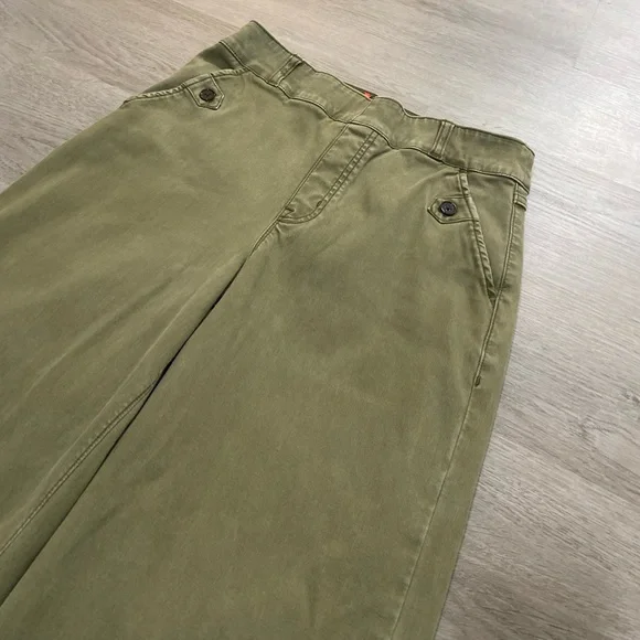 SPANX Olive Green High-Rise Wide Leg Pants - Picture 4 of 12